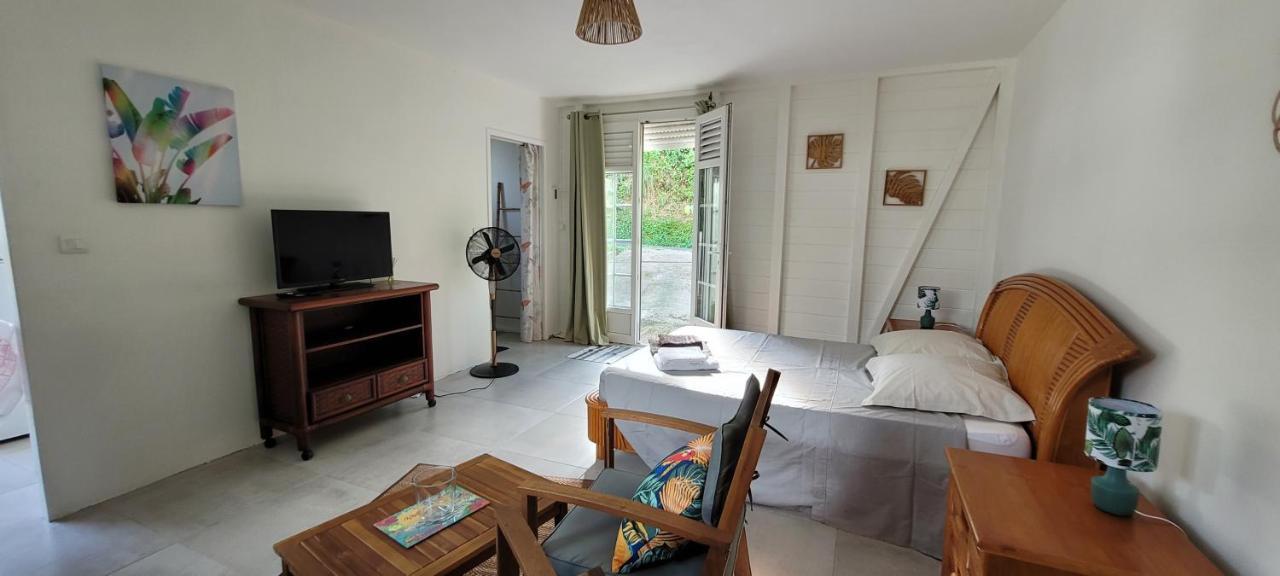 Ti-Hibiscus Bungalow T1 Clim-Wifi 30M2 2 Pers Grande Savane Exterior photo